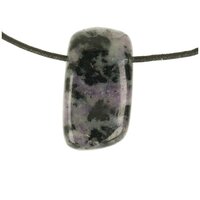 Larkapit, Grannait uit Zweden doorboord