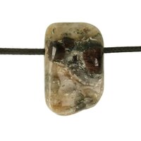 Granaat met kyaniet en mica