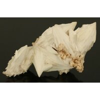 Scoleciet kristallen op zalmkleurige matrix