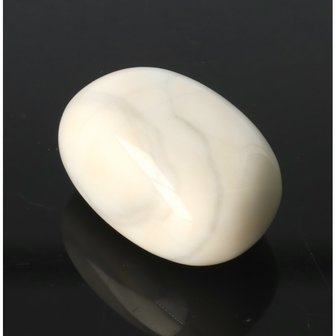 Witte jade