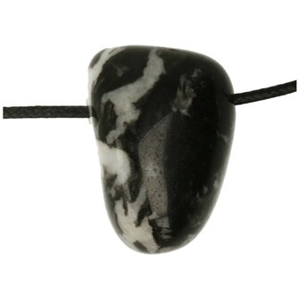 Shell Jaspis  Deze steen die zowel calciet als fossielen bevat geeft je een content en sereen gevoel. Dit kristal aardt en besc