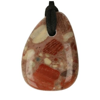 TR&Uuml;MMER OF BRECCIE JASPIS