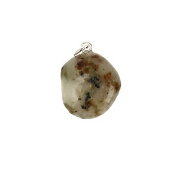 Calciet met Chondrodiet en Diopsiet Hanger