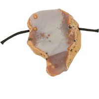 Agaatplak natuurlijk niet gekleurd doorboord inclusief koord