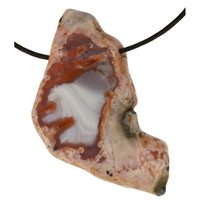 Agaatplak natuurlijk niet gekleurd doorboord inclusief koord