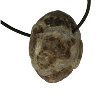 Uluru amuletsteen doorboord incl koord