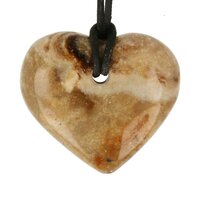 Zwarte opaal  hart doorboord incl koord