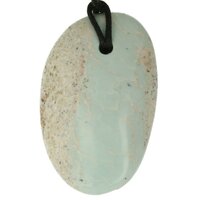 Turkoois/ Chrysocolla uit Madagaskar doorboord  + koord