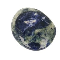 Sodaliet platte steen