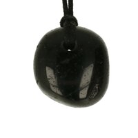 Tourmalijn zwart doorboord +  koord