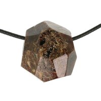 Almandien granaat doorboord inclusief koord