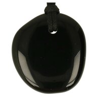 Zwarte obsidiaan plat doorboord + koord