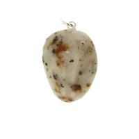 Calciet met Chondrodiet en Diopsiet Hanger