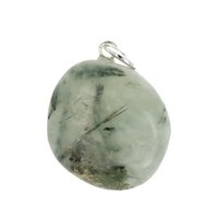 Prehniet met epiodootnaaldjes